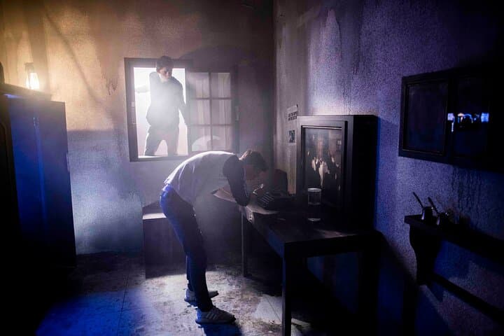 Area 51 Reactor Escape Room in Goeppingen — Private 2-Hour Live Escape Game photo 5