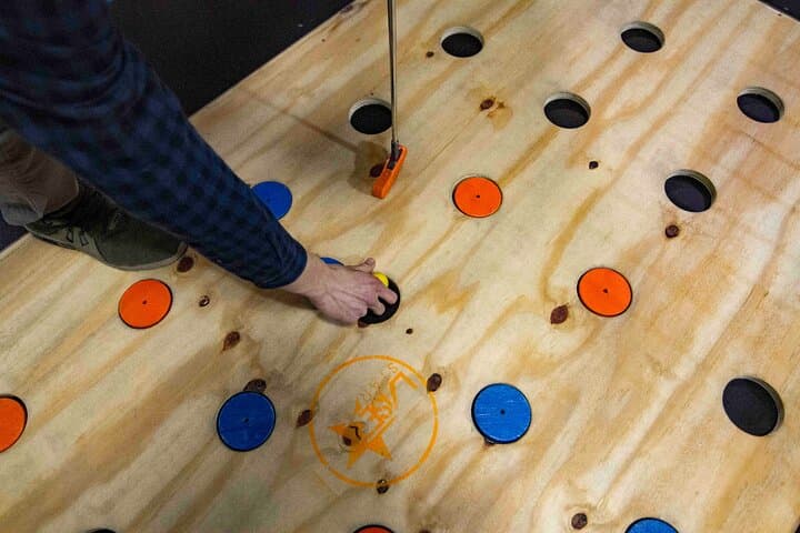 Blacklight Adventure Minigolf in Berlin — Interactive Mini Golf Experience photo 2