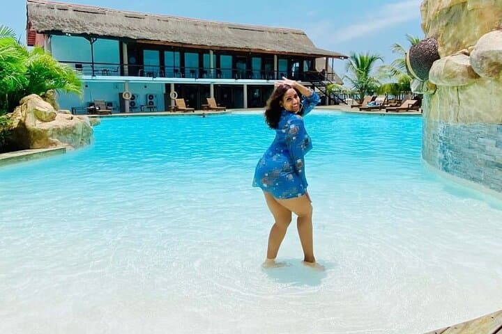 Aqua Safari Getaway: Volta River Cruise, Crocodile Island & Eco-Resort Day Trip
