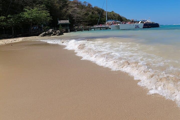 Climb Dunn's River Falls: Falmouth to Ocho Rios Guided Tour photo 2