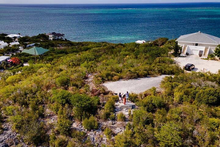 Provo Private Island Tour: 3-Hour Luxury Guided Loop of Providenciales Beaches & History photo 3