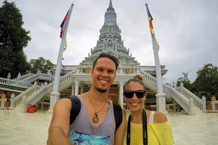 Oudong Mountain & Phnom Penh Full-Day Private Cultural Tour
