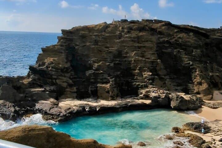 Private Oahu Island Tours: Custom Charters from Waikiki to the North Shore photo 3