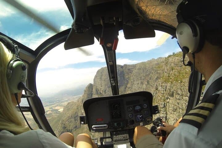 Cape Town Two Oceans Helicopter Flight & Table Bay Boat Safari photo 3