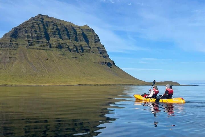 Paddle Kirkjufell: Classic 2-Hour Coastal Kayak & Seal-Spotting Tour photo 2