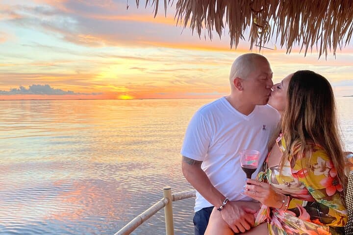 Key Largo Sunset Tiki Cruise: Private Floating Tiki Bar Experience photo 2