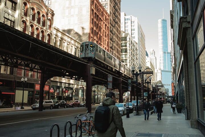 Chicago Mobs and Haunts Walking Tour: Ghosts, Gangsters & Loop Secrets photo 2