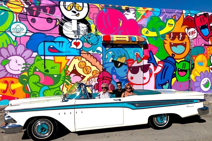 Classic Convertible Car Tour of Miami Beach & Wynwood — Private 2-Hour Drive photo 1