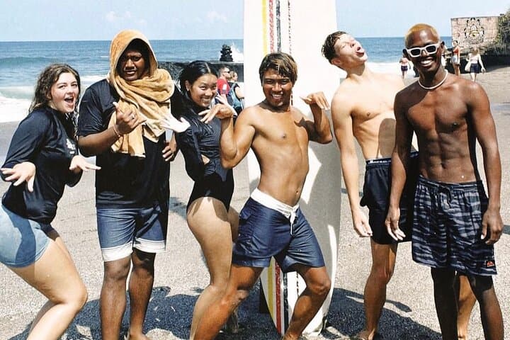 Private Beginner Surf Lesson in Canggu — 2-Hour Surf Coaching at Batu Bolong photo 4
