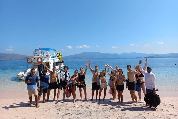 Full-Day Komodo Island Boat Trip — Padar, Pink Beach & Manta Point photo 3