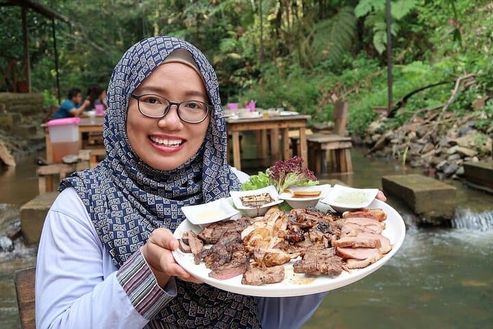 Kuala Lumpur ATV Adventure and Waterfall Swim with Local Lunch photo 5