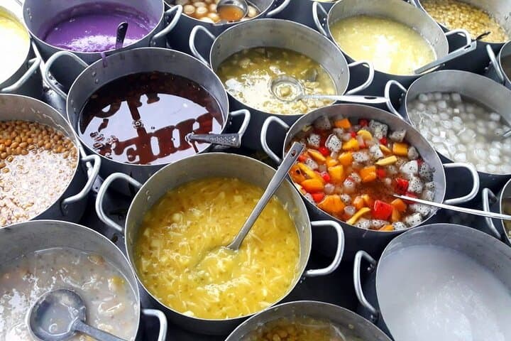 A Taste of Hanoi: Ultimate Old Quarter Food Tour & Egg Coffee Workshop photo 3