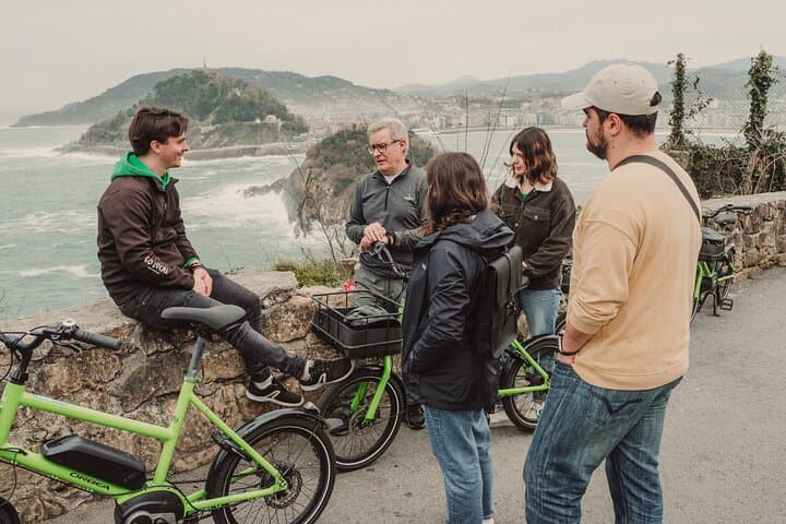 Explore San Sebastián by Electric Bike: Small-Group City Tour photo 2