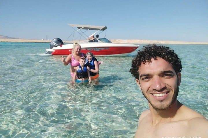 Private Speedboat to Dolphin House & Paradise Island — 2-Hour Red Sea Snorkel photo 2