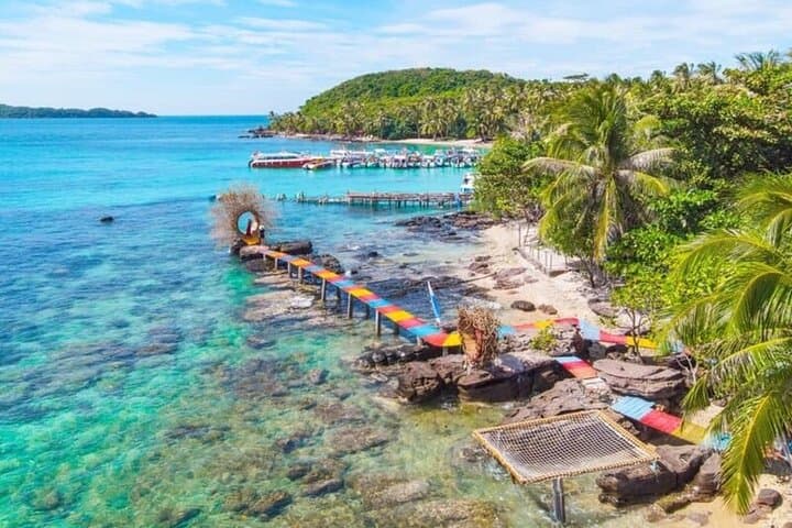Phu Quoc 4-Island Hopping & Hon Thom Cable Car: Snorkel, Beaches & Waterpark photo 3
