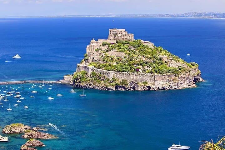 4-Day Ischia Escape from Rome: Thermal Baths, Beaches & Boat Options photo 3