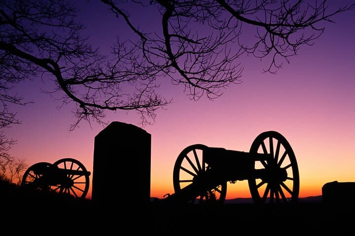 Echoes of War: Gettysburg All-Ages Ghost Tour Walking Experience