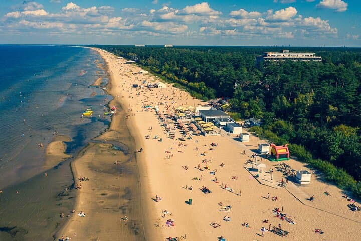 Explore Jurmala and the Great Kemeri Bog Boardwalk: Private Full-Day Escape from Riga