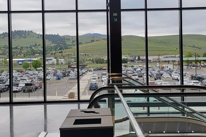 Private Transfer Missoula MSO to Bitterroot Valley — Airport Shuttle & Car Service photo 2