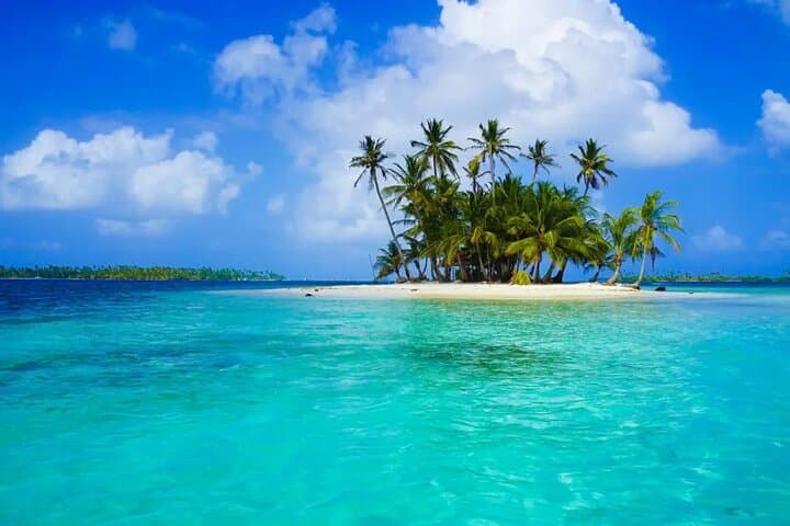 San Blas Full-Day Island Hopping & Guna Cultural Experience