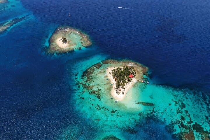 San Blas Full-Day Island Hopping & Guna Cultural Experience photo 3