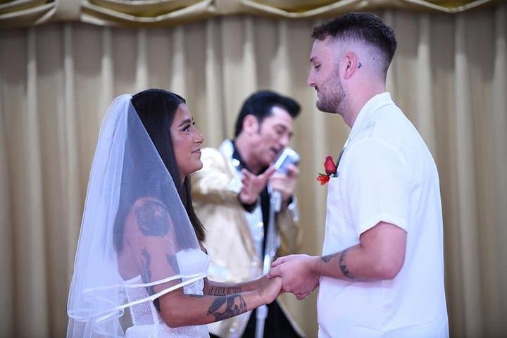 Elvis Chapel Las Vegas: Fun Wedding Renewal & Elvis Impersonator Ceremony photo 4
