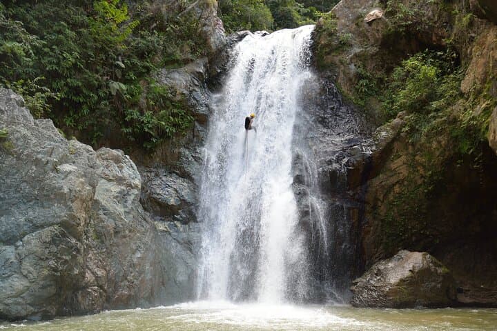 Canyoning the Baiguate River: Jarabacoa Waterfall Rappel Adventure photo 3