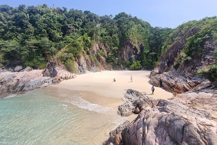 Tha Din Deang Community Day Tour — Kayak Mangroves, Tie‑Dye & Tin‑Panning Near Khao Lak photo 3