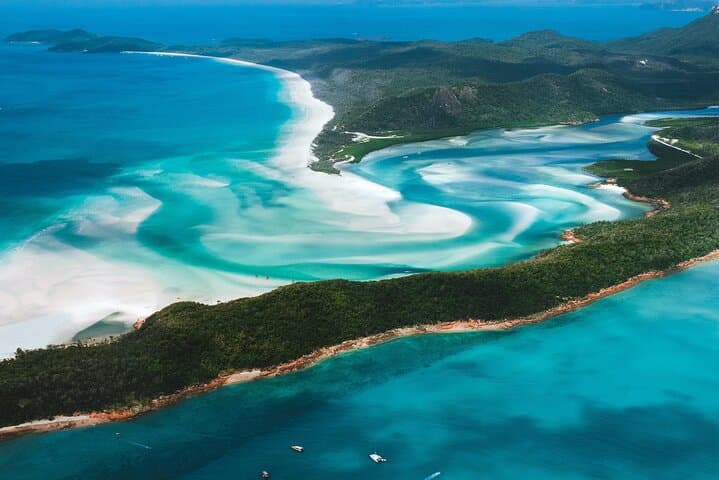 Lady Enid Sailing to Whitehaven Beach: Snorkel, Hill Inlet & Gourmet Day Sail photo 2
