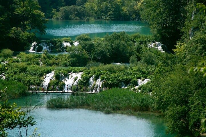Private Plitvice Lakes Tour from Split — Day Trip to Plitvice Lakes National Park photo 3