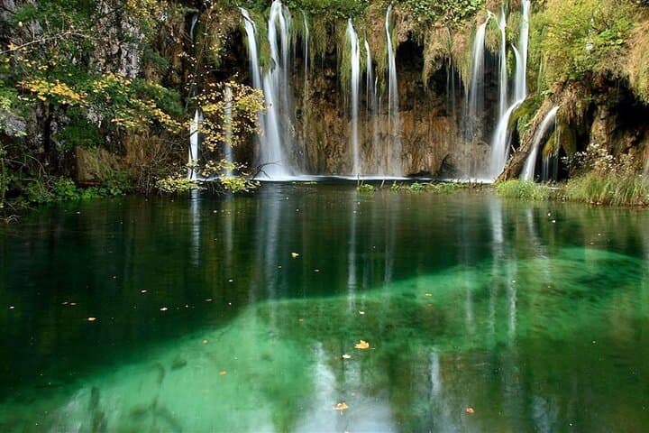 Private Plitvice Lakes Tour from Split — Day Trip to Plitvice Lakes National Park photo 6