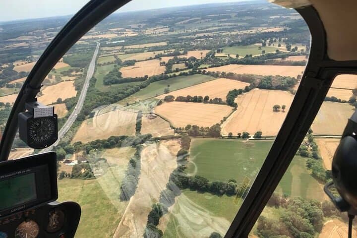 Kent Heritage Helicopter Tour: 25-Minute Aerial Flight from Redhill photo 2