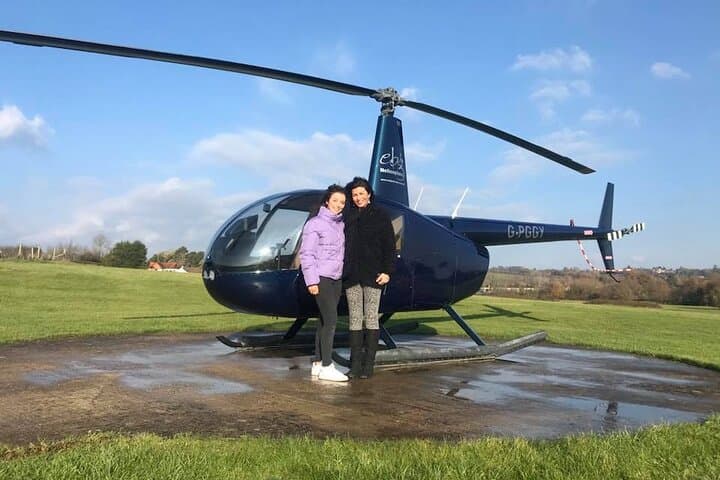 Royal Surrey Helicopter Tour: 25-Min Scenic Flight Over Box Hill, Denbies & Polesden Lacey photo 2