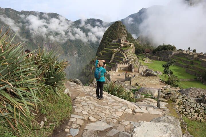 Classic Inca Jungle Trek 4-Day from Cusco — Bike, Hike & Machu Picchu by Train
