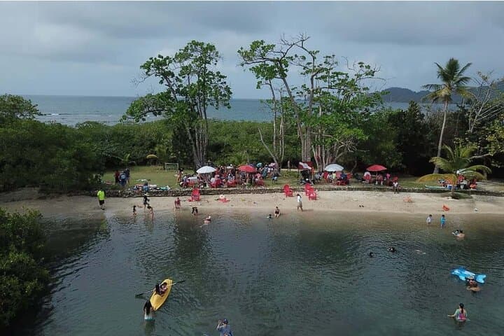 Two-Ocean Swim: Portobelo to Veracruz in a Private BMW Convertible photo 5