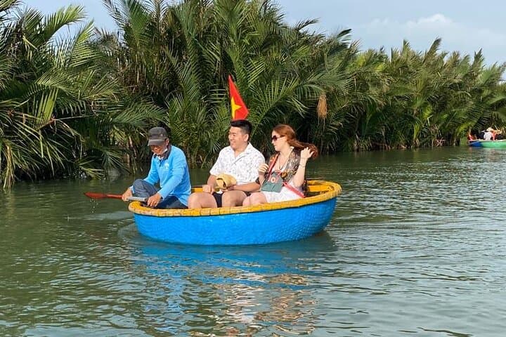 Hoi An Phở Cooking Class & Bay Mau Bamboo Basket Boat Experience photo 3