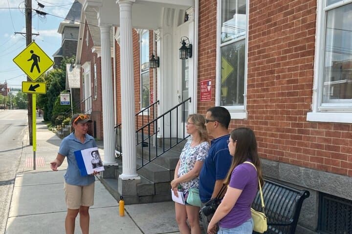 Gettysburg Evening Walking Tour: Battle in the Streets with Licensed Town Guides photo 3