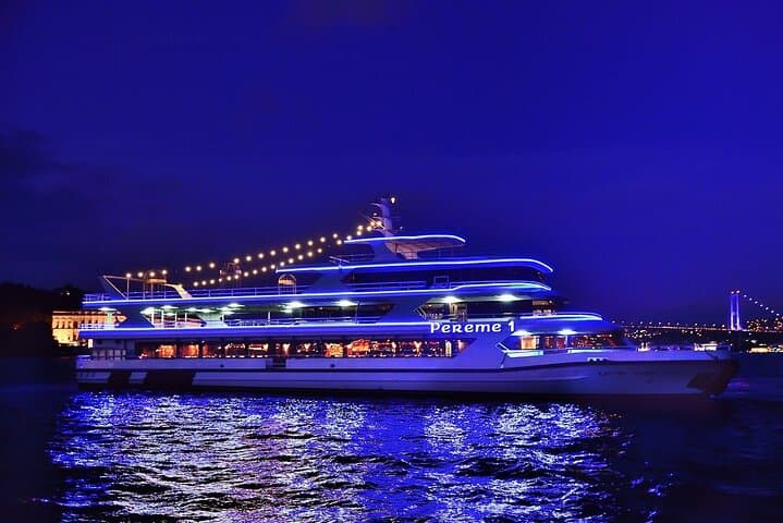 Bosphorus Dinner Cruise: Turkish Night with Live Show & Private Table photo 2