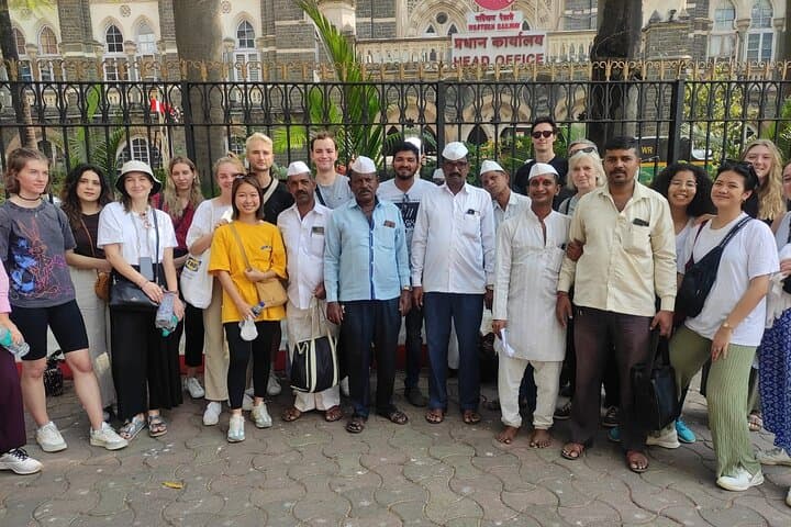 Explore the Bustling Streets of Mumbai: A Guided Sightseeing Adventure photo 2