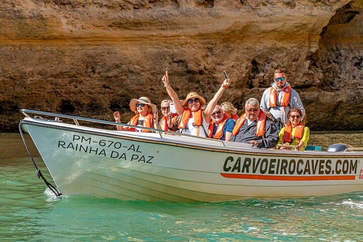 Carvoeiro Tour by Land and Sea — Benagil Cave & Praia da Marinha Boat Trip (3 hours) photo 5