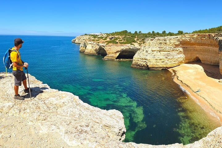 Carvoeiro Tour by Land and Sea — Benagil Cave & Praia da Marinha Boat Trip (3 hours) photo 4