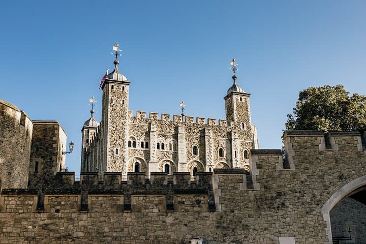 Best of London: Tower of London, Crown Jewels & Thames River Cruise photo 4