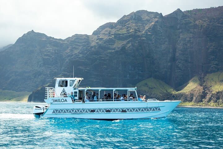 Experience the Thrill of Kauai’s Na Pali Coast on the ’Imiloa Express Sunset Catamaran photo 2