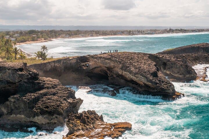 Cueva Ventana to Cueva del Indio: Full-Day Cave & Waterfall Adventure in Puerto Rico