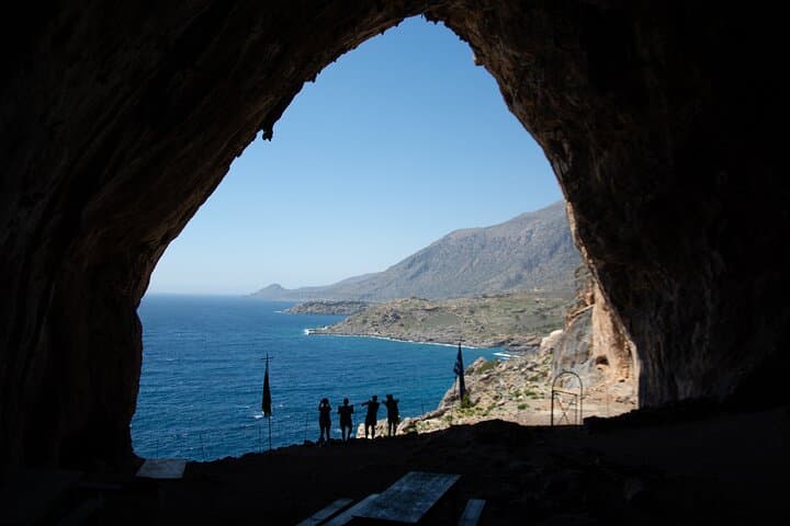 South Crete Hiking & Running to Kofina Peak, Koudouma Caves and Secret Beaches photo 2