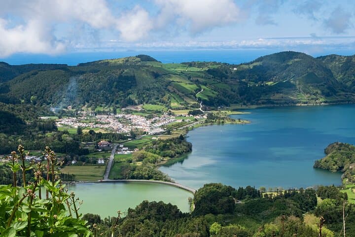 West São Miguel Private Tour: Sete Cidades, Mosteiros & Ferraria in One Day photo 5