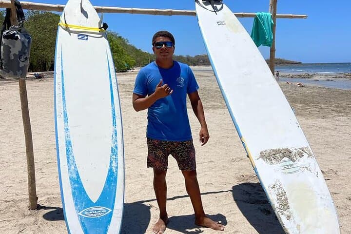 Tamarindo Surf Lessons with Ronaldo — 2-Hour Beginner-Friendly Coaching photo 3