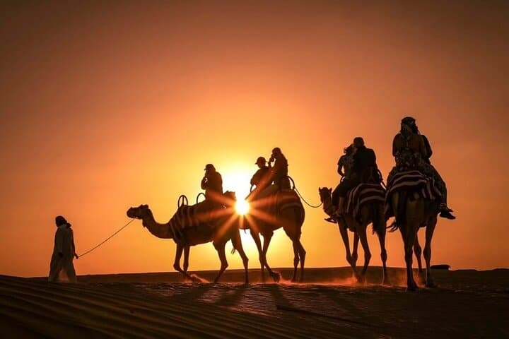 Full-Day Nazwa Red Dune Safari: Private 4x4, Sandboarding & Bedouin Camp photo 4