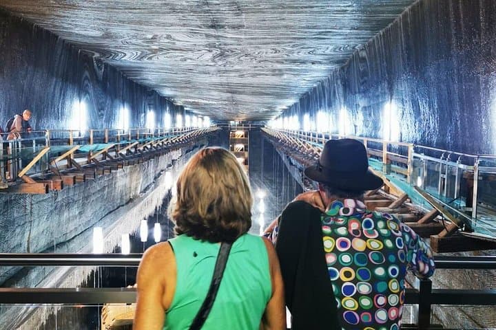 Turda Salt Mine, Corvin Castle & Alba Carolina Fortress Day Trip from Cluj-Napoca photo 2