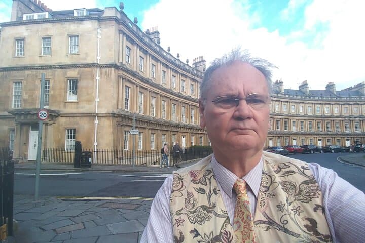 Bridgerton Filming Locations Walking Tour in Bath: Regency Streets and Behind-the-Scenes Stories photo 3